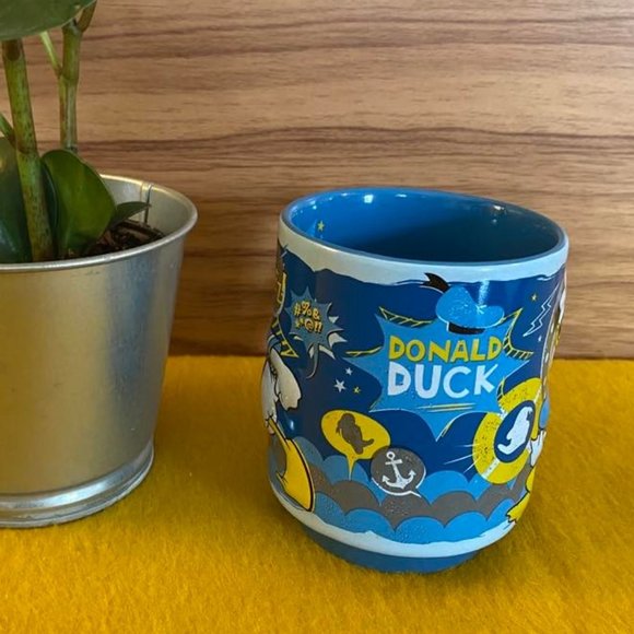 Disney "Geez" Donald Duck Mug - Picture 2 of 5